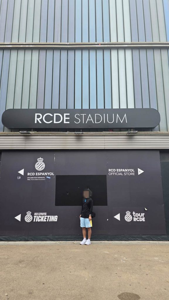 바르셀로나 RCDE 스타디움 입구